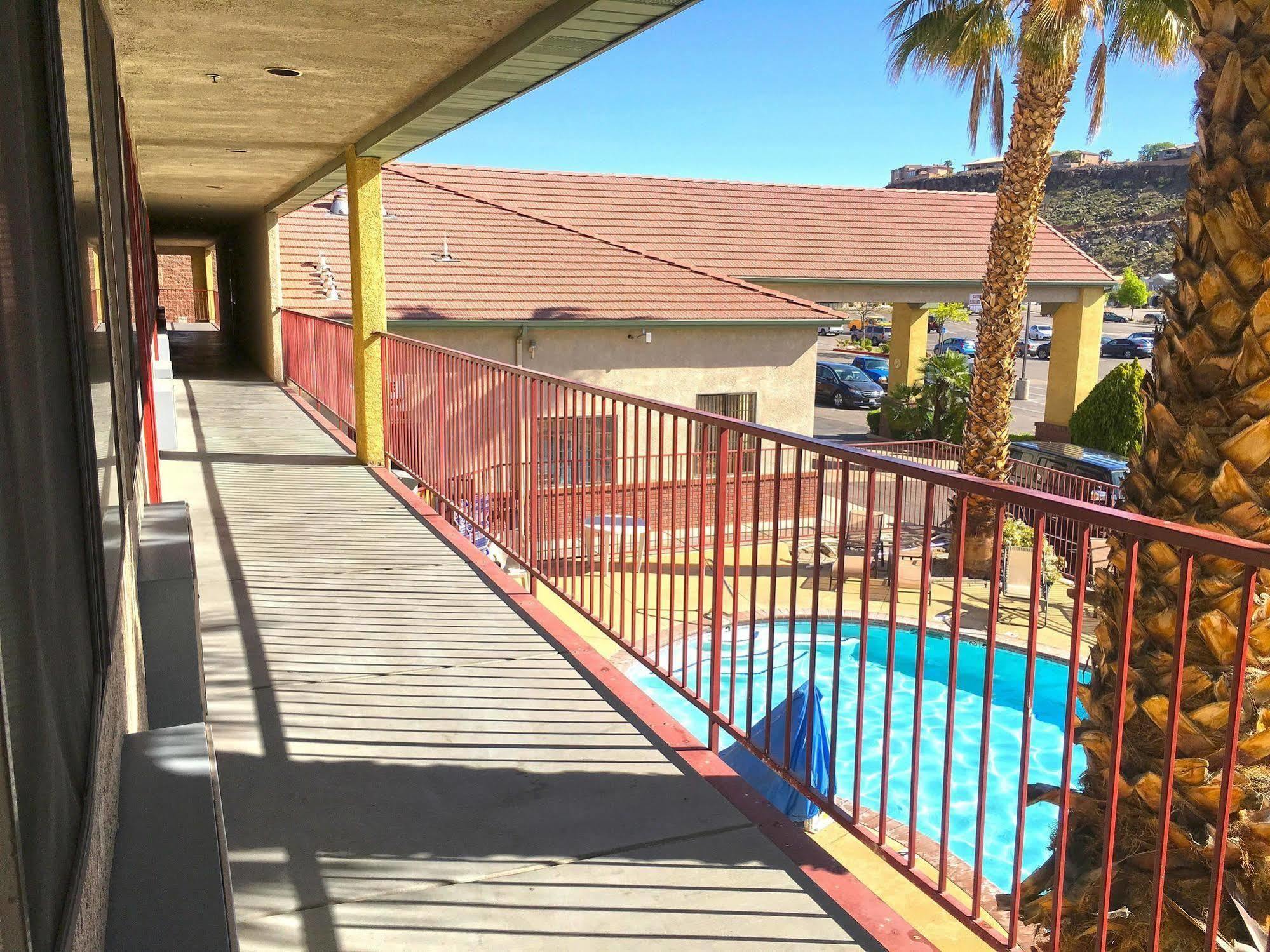 America'S Best Inn & Suites Saint George Exterior foto